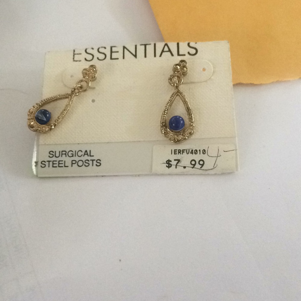 New pierced earrings